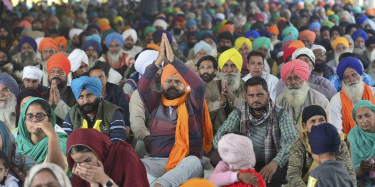 Protesting farmers