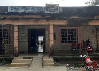 Lack of public toilets brings disrepute to Chhendipada town in Angul district  