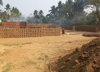 The problem with 600 illegal brick kilns in Nimapara