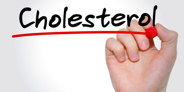 Follow these easy tips to control cholesterol, heart attack