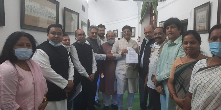BJD MPs delegation meets Union Minister Piyush Goyal over paddy procurement, outstanding subsidy