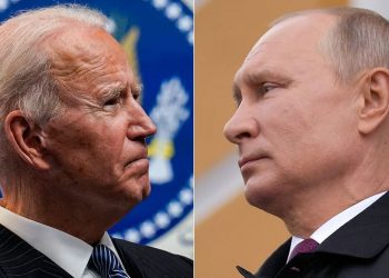 Putin, Biden plan high-stakes phone call in Ukraine crisis