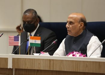 US Secretary of Defence Lloyd J Austin III (left) with Indian Defence Minister Rajnath Singh (PC: expertnews.in)