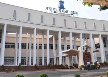 Uproar in Odisha Assembly forces Speaker to adjourn House till 1130 am