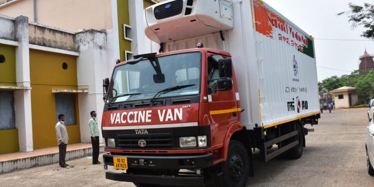 2.5 lakh doses of Covishield vaccine reach Odisha