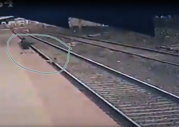 A Central Railway Pointsman MAYUR SHELKE raced before an oncoming local train to save a kid who fell on the railway track, at Vangani Station.