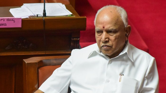 Karnataka CM Yediyurappa submits resignation