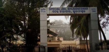 96 inmates of Jharpada jail test positive for Covid-19
