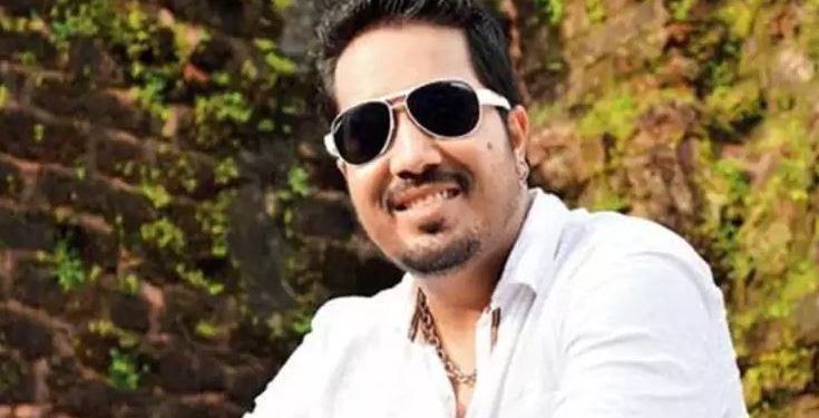 Mika Singh to sponsor 'DID Super Moms' contestant's child's education