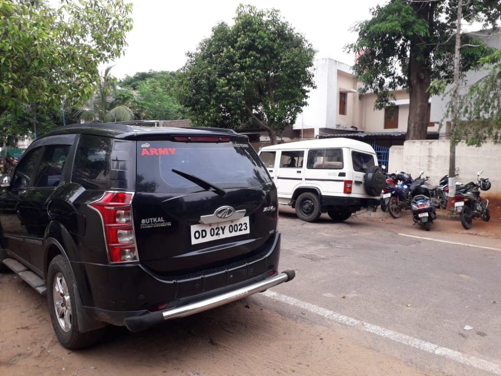 Man arrested for using fake ‘Army’ sticker, number plate on SUV in Bhubaneswar