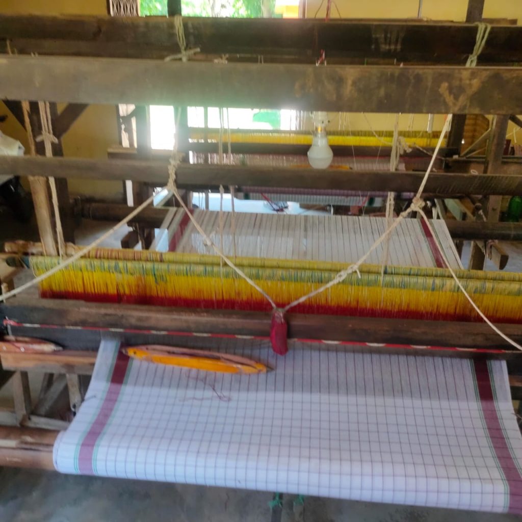 Weavers seek CM’s intervention to bail out Jajpur’s tussar industry