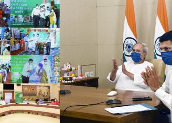 Chief Minister Naveen Patnaik rolling out the ‘one nation, one ration’ programme through videoconferencing, Thursday. 5T Secretary VK Pandian is also present