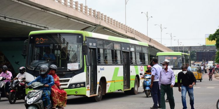 Mo Bus services resume in Bhubaneswar, private services all across Odisha  