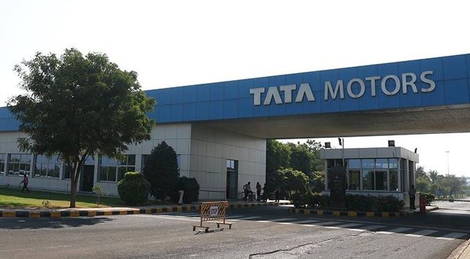 Tata Motors share price