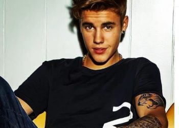 Justin Bieber struck with facial paralysis, shows postponed