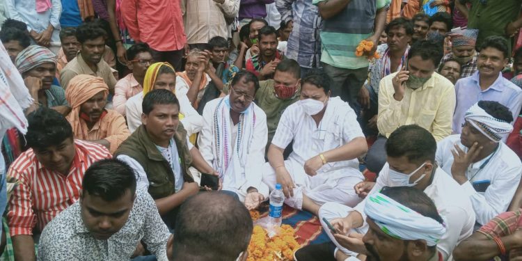 Protesting farmers