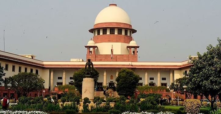 Petition under Article 32 can't be maintained to challenge binding verdict of apex court: SC