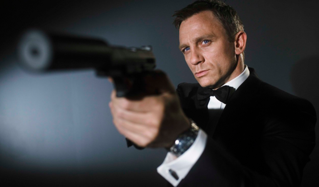 Daniel Craig