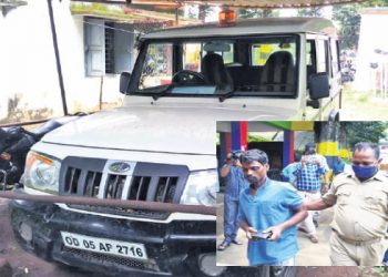 Man drives away with police van in Dhenkanal town, arrested