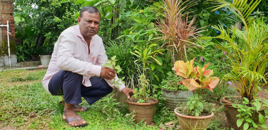 This Balasore headmaster dedicated 33 years of life for environmental protection