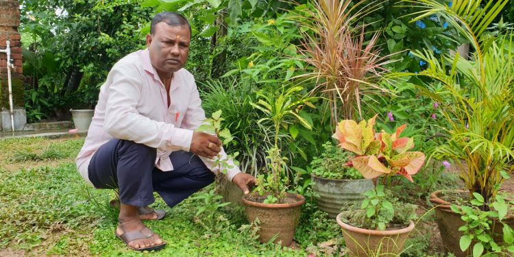This Balasore headmaster dedicated 33 years of life for environmental protection