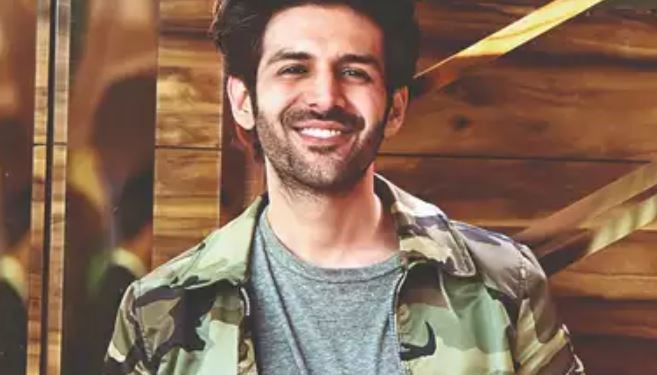 Kartik Aaryan: Thank you Bappa for making this a life changing year