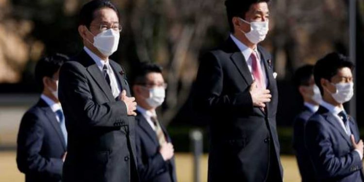 Japan PM vows to 'prepare for worst' to deal with Omicron