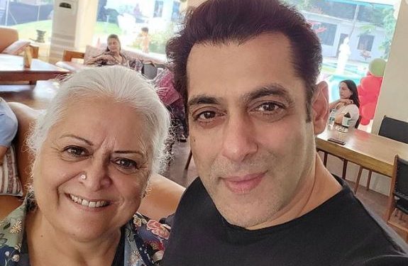 Salman Khan good, happy and healthy after snake bite; see pics