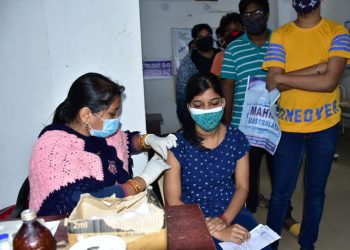 Covid-19 vaccination for 15-18 age group begins in Odisha