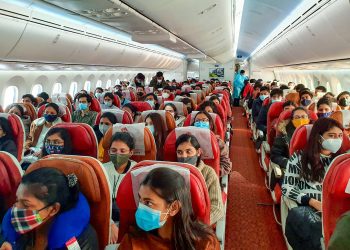 600 Indian students evacuated from Ukrainian city of Sumy reach Poland, likely to fly to India Thursday
