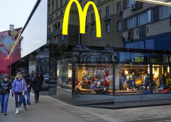 People eat in a McDonald’s restaurant in the main street in Moscow, Russia. (File: AP Photo)