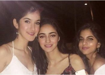 Suhana Khan, Ananya Panday, Shanaya Kapoor have a ball on International Women’s Day: See pictures and videos