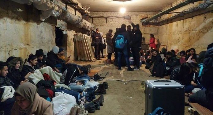 Desperate Indian students in Sumy want to leave on foot for border