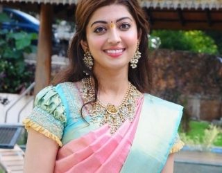 Actress Pranitha urges people to watch 'The Kashmir Files'