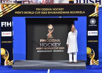 Odisha Chief Minister Naveen Patnaik unveiling the logo of 2023 FIH Men’s Hockey World Cup in Bhubaneswar, Thursday (OP PHOTO)