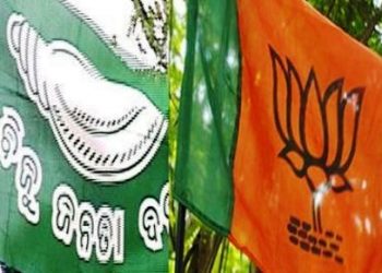 BJD, BJP face off over I-T raids in Odisha