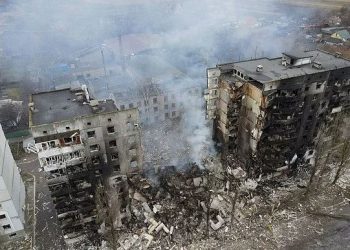 Ukraine Crisis - Ukrainian official warns of 'catastrophe' in captured city