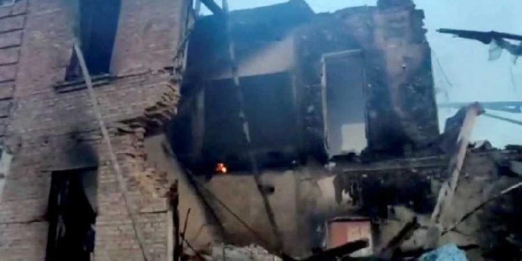 Ukraine Crisis - 60 civilians killed as Russians bomb school in Ukraine