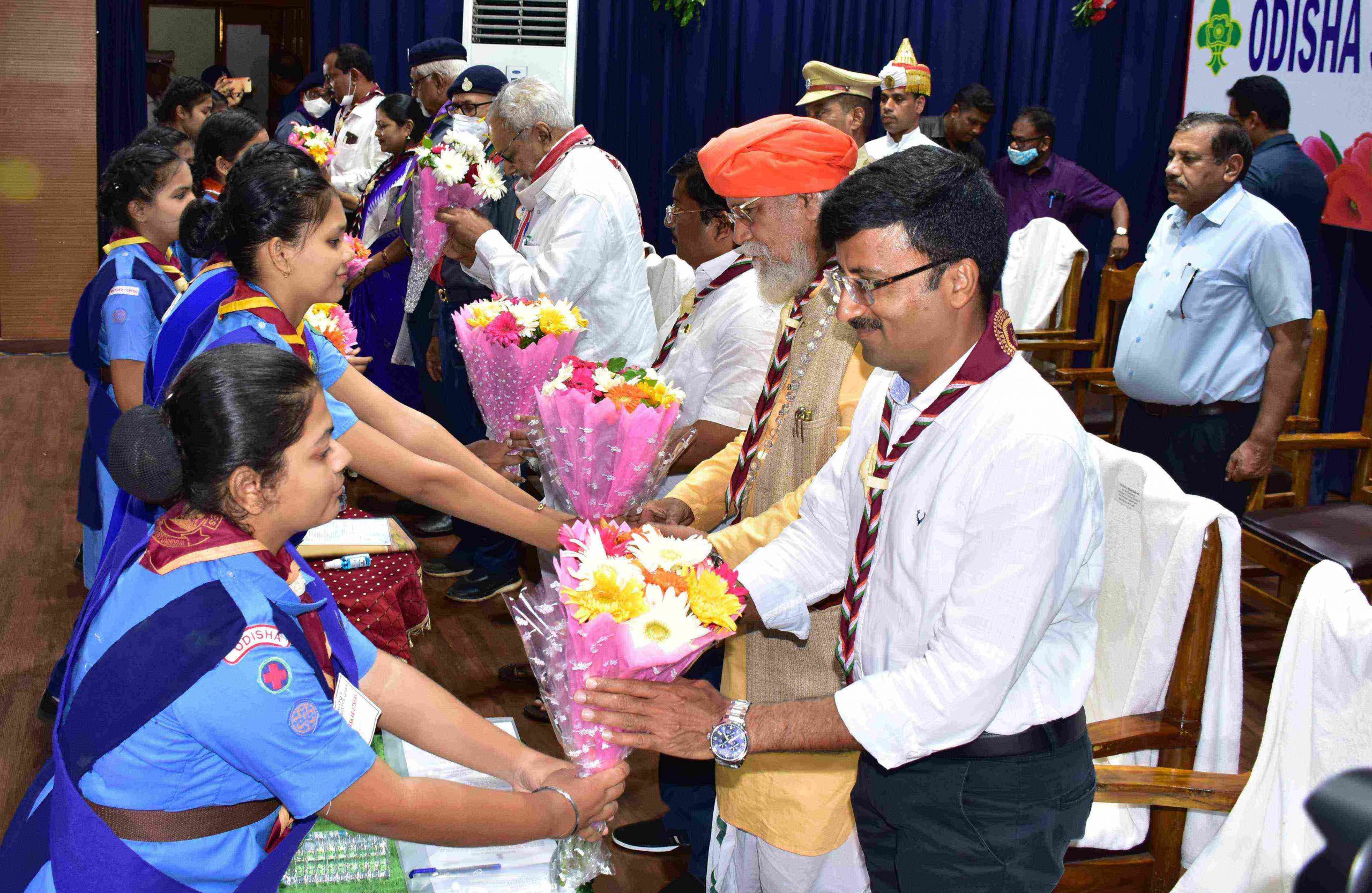 Governor Ganeshi Lal attends state-level award distribution ceremony of Odisha State Bharat Scouts and Guides at Suchana Bhawan in Bhubaneswar