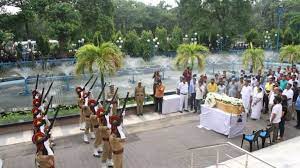 Kolkata bids farewell to KK with full honours