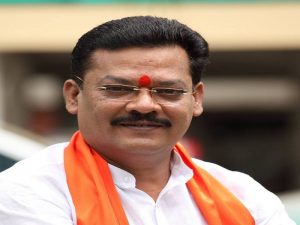 ‘Rebel MLAs faced humiliation’: Sena MLA writes to Maha CM Thackeray ‘Rebel MLAs faced humiliation’: Sena MLA writes to Maha CM Thackeray