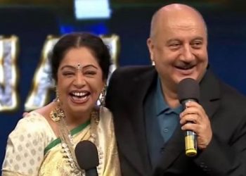 Anupam Kher pens cute birthday note for wife Kirron Kher