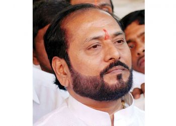 Ex-Maha minister Ramdas Kadam resigns as Shiv Sena leader