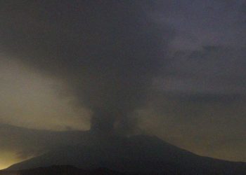 Japan, Sakurajima volcano