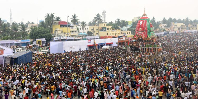 Lord Balabhadra’s Taladhwaja chariot rolls on the Grand Road