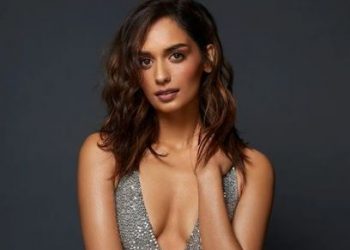 Manushi Chhillar signs her third film, to star opposite Vicky Kaushal
