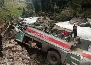 Bus returning from Amarnath Yatra duty falls into gorge in Kashmir, seven ITBP personnel killed