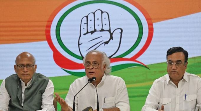 Party 'under siege', govt treating our leaders like 'terrorists': Congress party