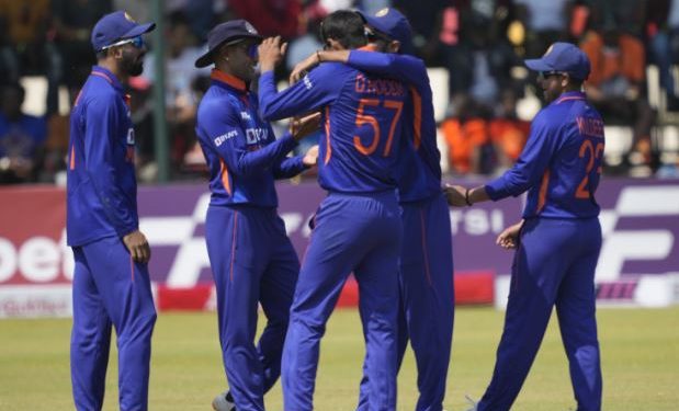 Samson, Thakur fashion India's five-wicket win over Zimbabwe in 2nd ODI