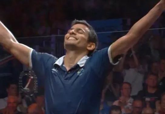 Saurav Ghosal wins historic bronze medal in CWG squash Birmingham: Breaking a long-standing jinx, Saurav Ghosal Wednesday claimed India's first ever singles medal in squash -- a bronze -- at the Commonwealth Games here. World No.15 Ghosal dominated the contest against England's James Willstrop from beginning to end, winning 11-6 11-1 11-4 in the bronze play-off. It is Ghosal's second CWG medal, having won a mixed doubles silver with Dipika Pallikal in the 2018 Gold Coast edition. The 35-year-old Ghosal proved too strong for his opponent as he outclassed the Englishman in all aspects of the game, from court coverage to placement of his shots. Ghosal had lost the men's singles semi-final 3-0 (11-9 11-4 11-1) to New Zealand's Paul Coll. Earlier in the day, the mixed doubles pair of veteran Joshna Chinappa and Harinder Pal Singh Sandhu progressed to the pre-quarterfinals. The immensely experienced Chinappa and her partner Sandhu downed Sri Lanka's Yeheni Kuruppu and Ravindu Laksiri 8-11 11-4 11-3. The Indians were a bit shaky initially and ended up conceding the first game. However, they quickly turned things around and made a strong comeback to bag the next two games without breaking much sweat. Sunayna Kuruvilla also defeated Fung-A-Fat of Guyana in the women's squash singles plate final. Sunayna downed her Guyanese opponent 11-7 13-11 11-2 in what turned out to be a comfortable victory for the 23-year-old squash player. PTI Saurav Ghosal, CWG, squash